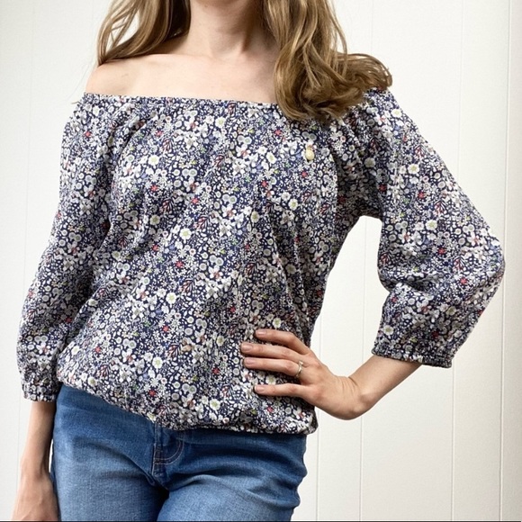 3 × $25 🎁 J. Crew Liberty Floral Peasant Top - Picture 3 of 7